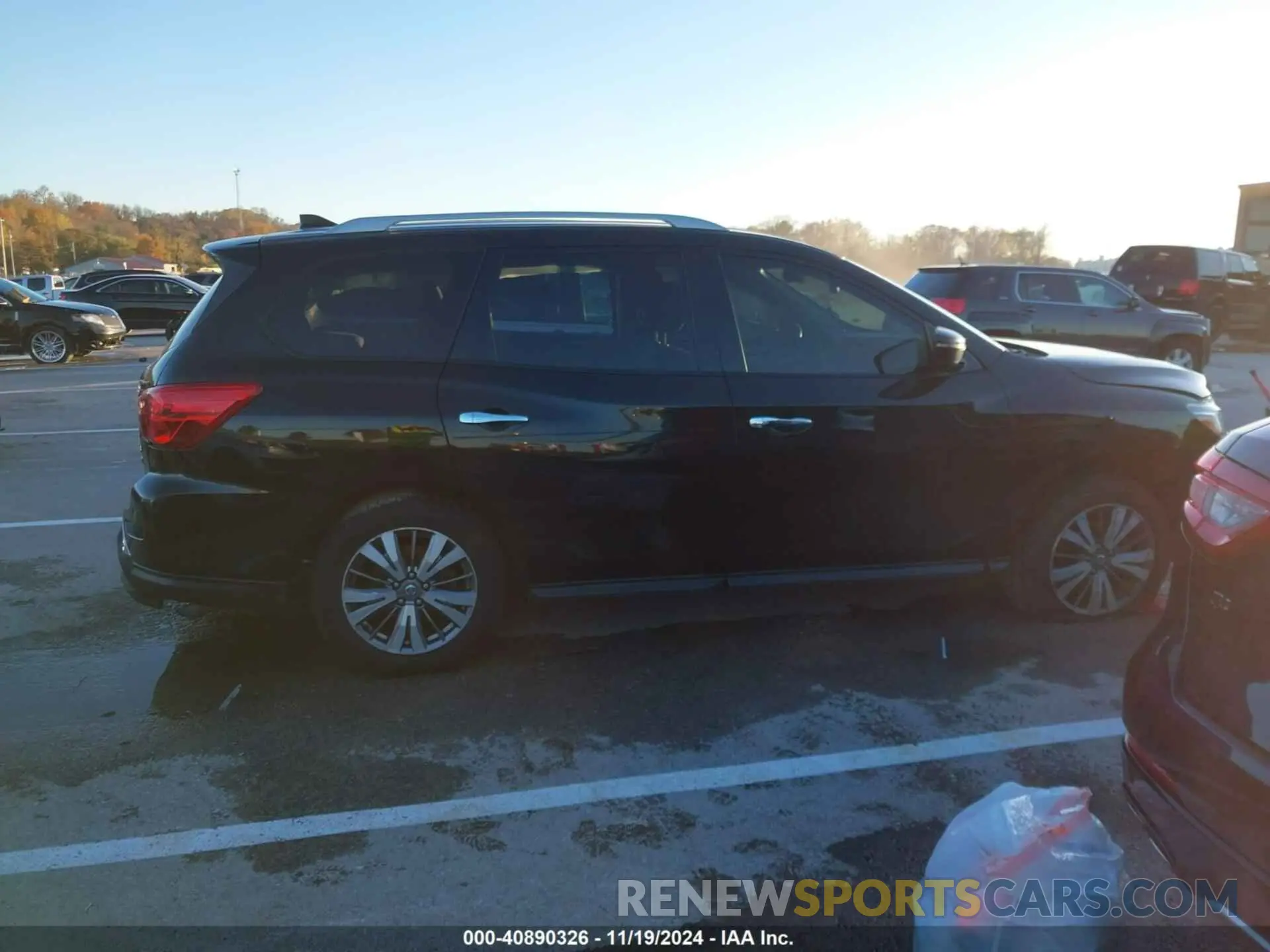 13 Photograph of a damaged car 5N1DR2MM0KC623731 NISSAN PATHFINDER 2019