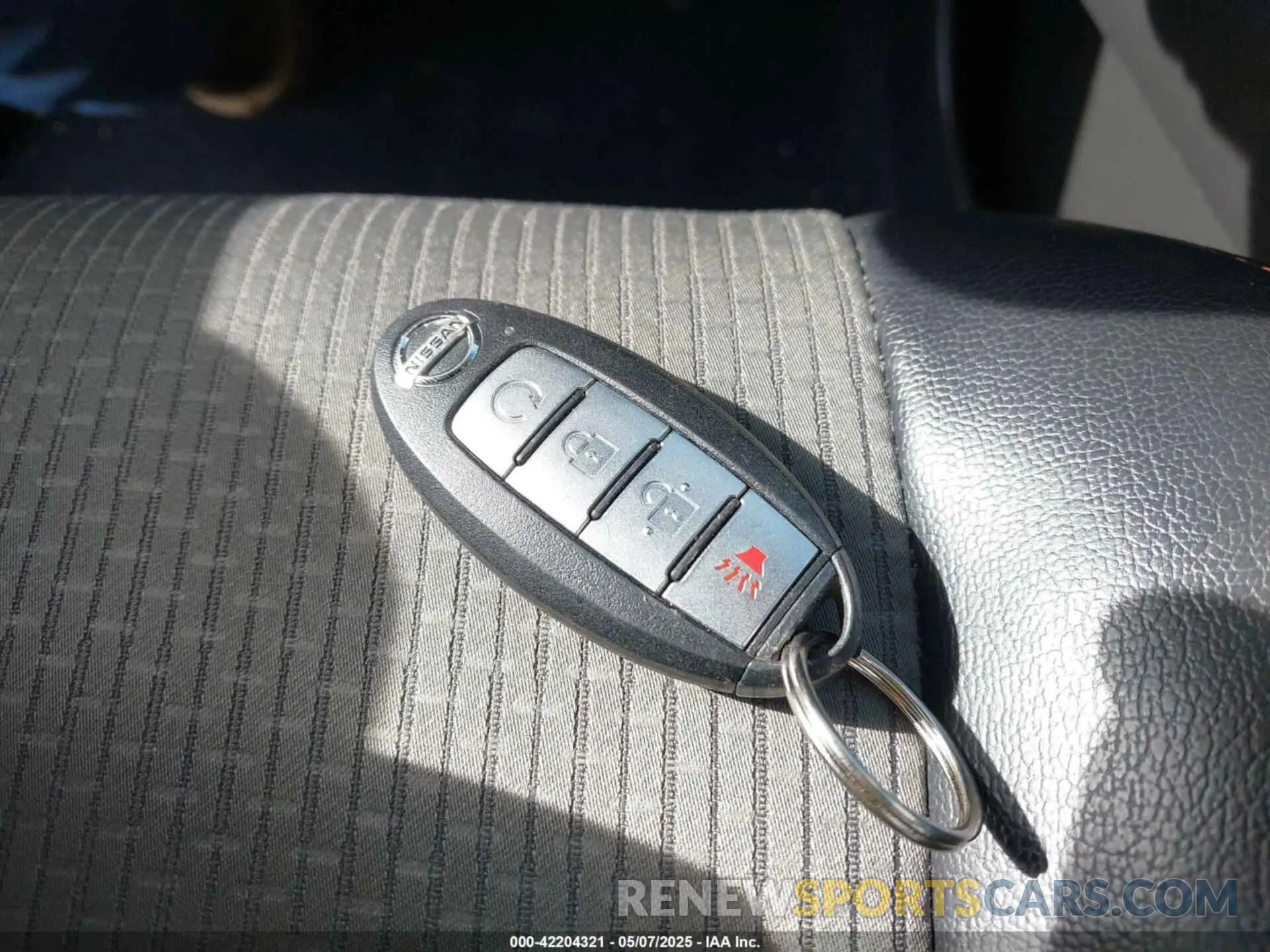 11 Photograph of a damaged car 5N1DR2MM1KC614505 NISSAN PATHFINDER 2019