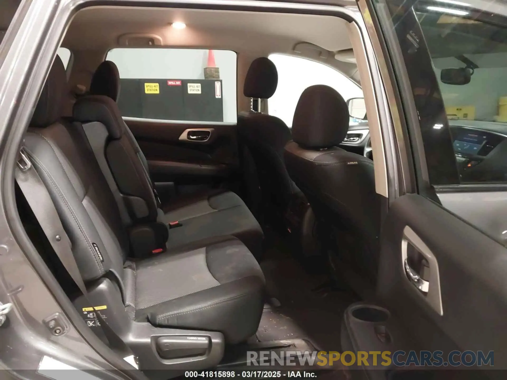 8 Photograph of a damaged car 5N1DR2MM1KC628212 NISSAN PATHFINDER 2019