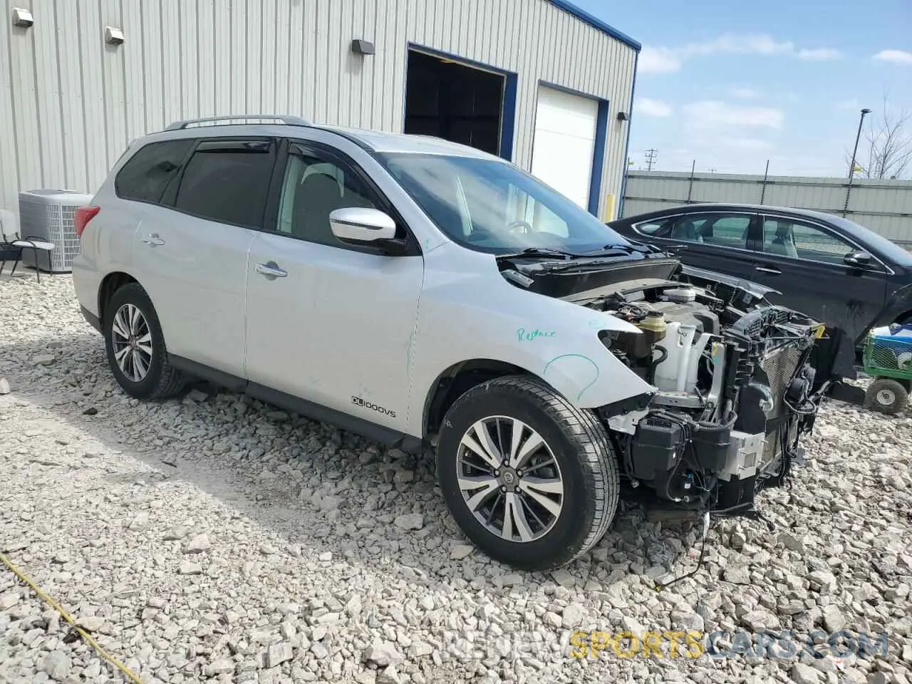 4 Photograph of a damaged car 5N1DR2MM2KC577240 NISSAN PATHFINDER 2019