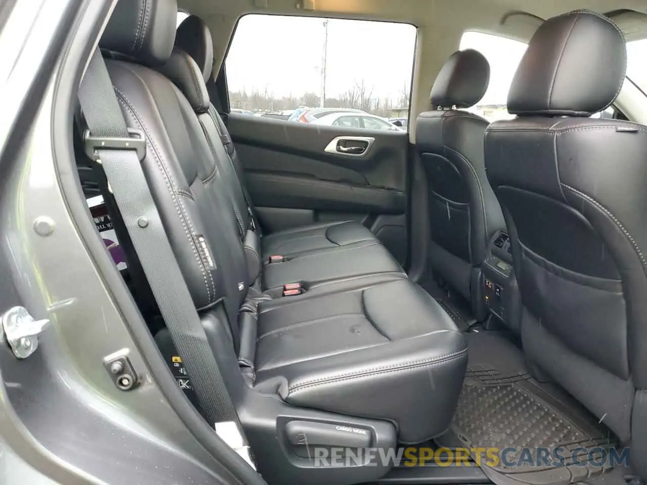 11 Photograph of a damaged car 5N1DR2MM2KC592188 NISSAN PATHFINDER 2019