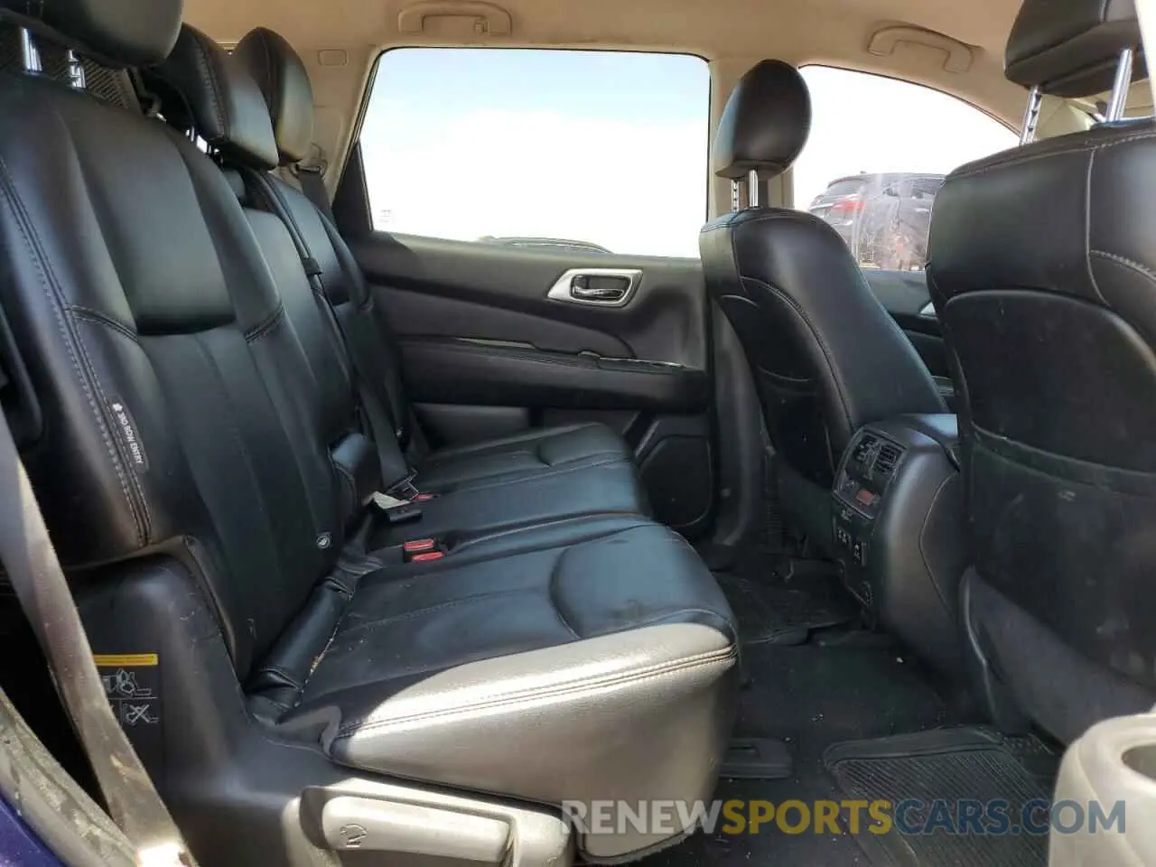 10 Photograph of a damaged car 5N1DR2MM2KC637341 NISSAN PATHFINDER 2019