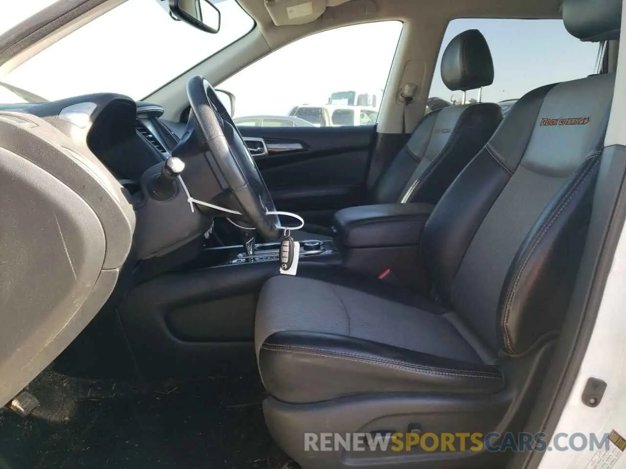 7 Photograph of a damaged car 5N1DR2MM2KC640448 NISSAN PATHFINDER 2019