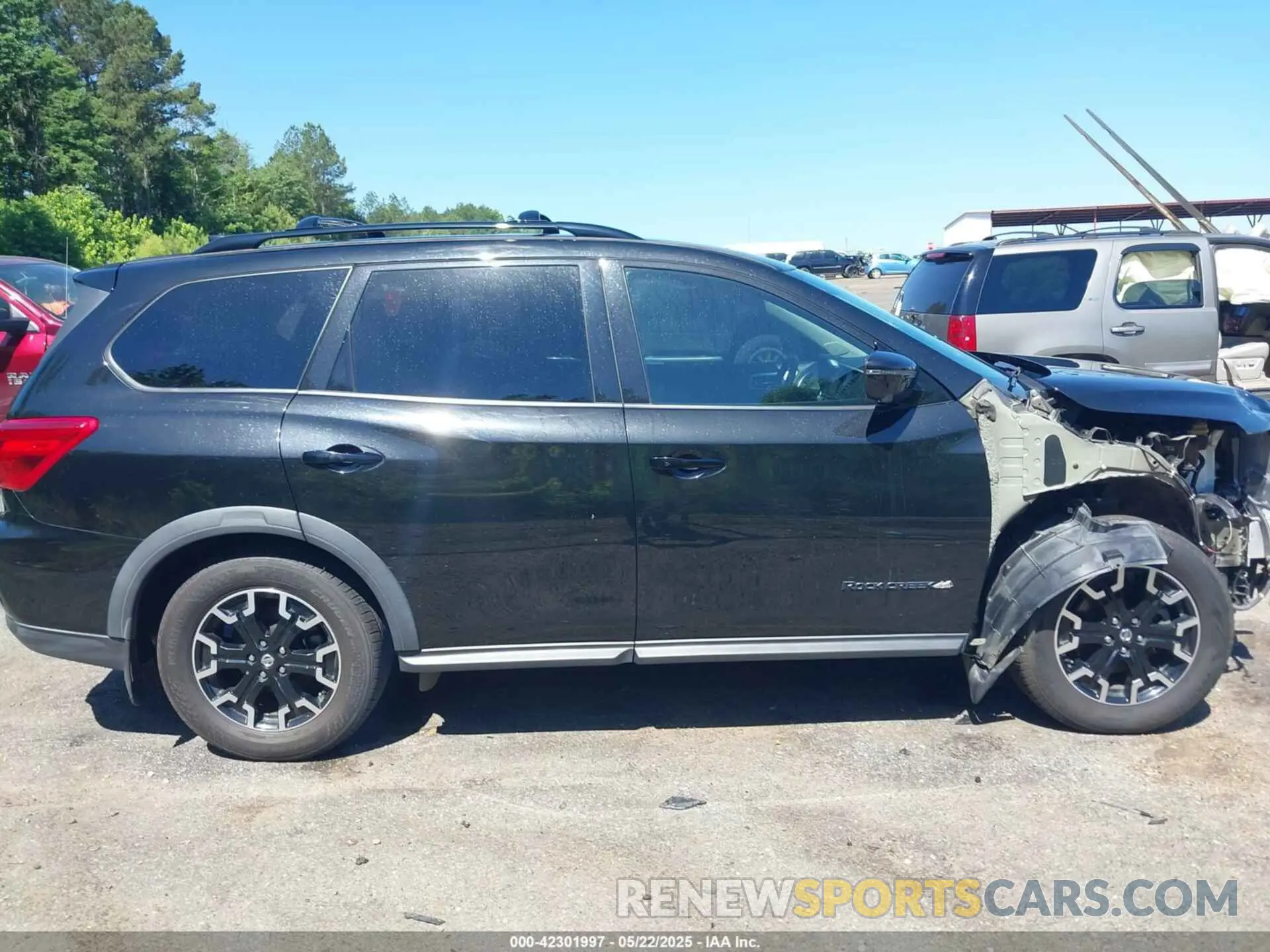 14 Photograph of a damaged car 5N1DR2MM2KC642006 NISSAN PATHFINDER 2019