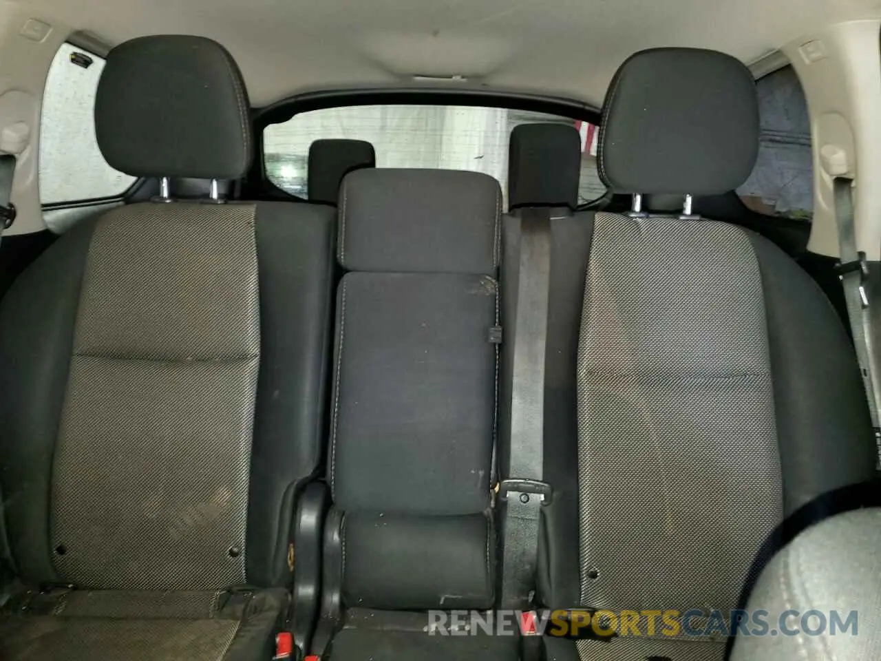 10 Photograph of a damaged car 5N1DR2MM2KC642300 NISSAN PATHFINDER 2019