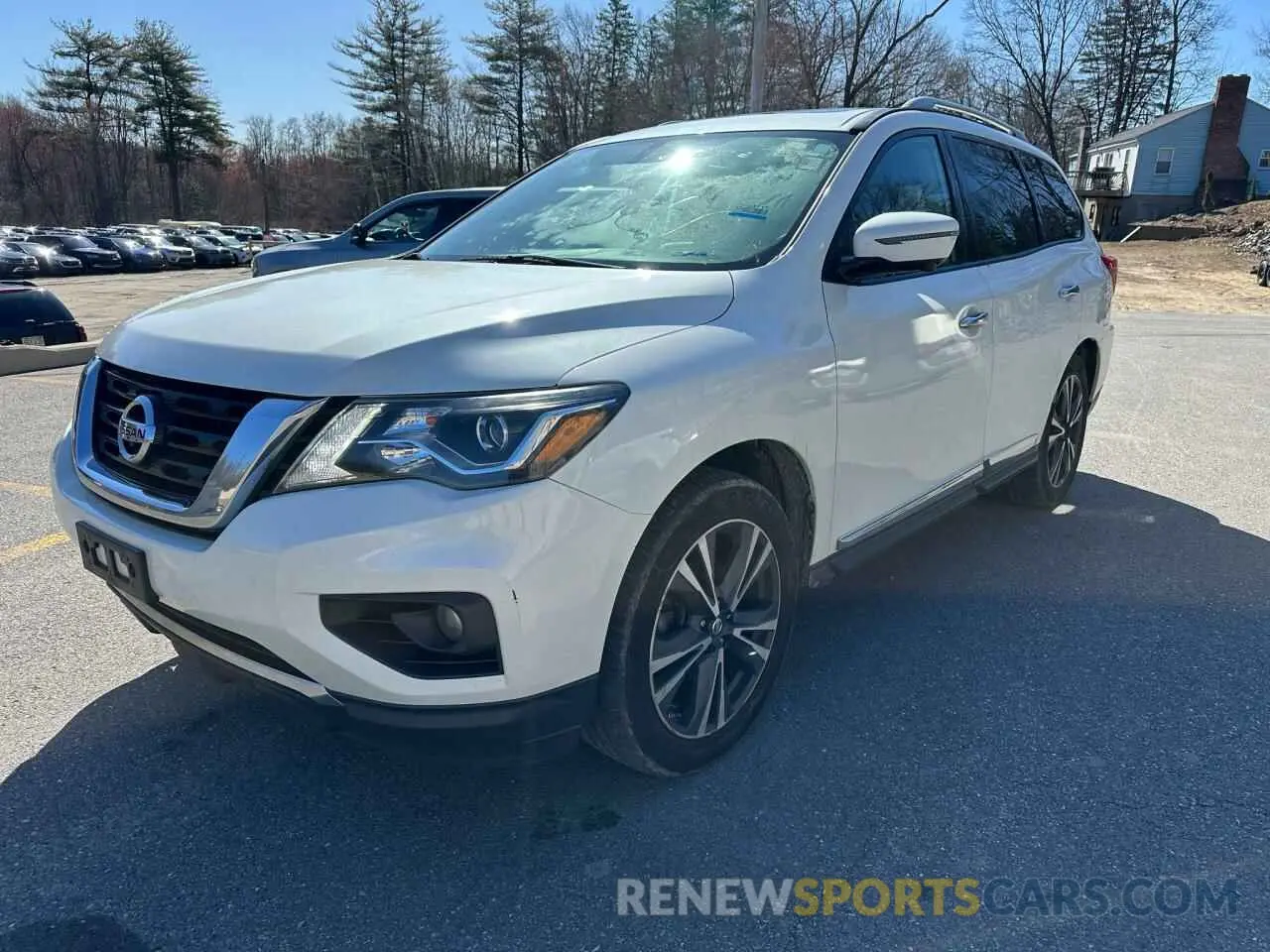 1 Photograph of a damaged car 5N1DR2MM3KC585329 NISSAN PATHFINDER 2019