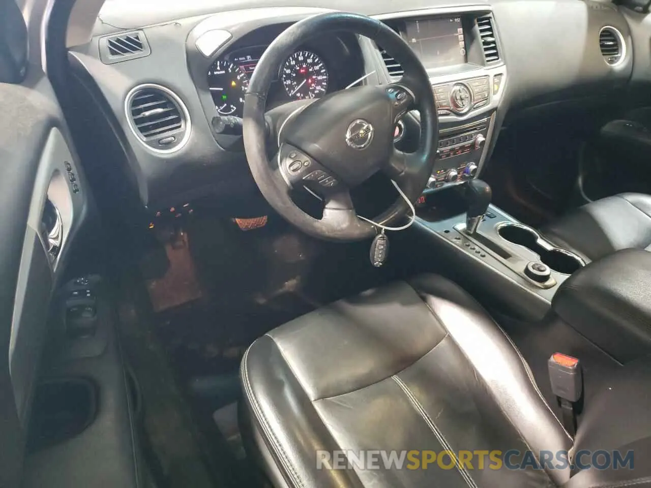 8 Photograph of a damaged car 5N1DR2MM3KC596184 NISSAN PATHFINDER 2019