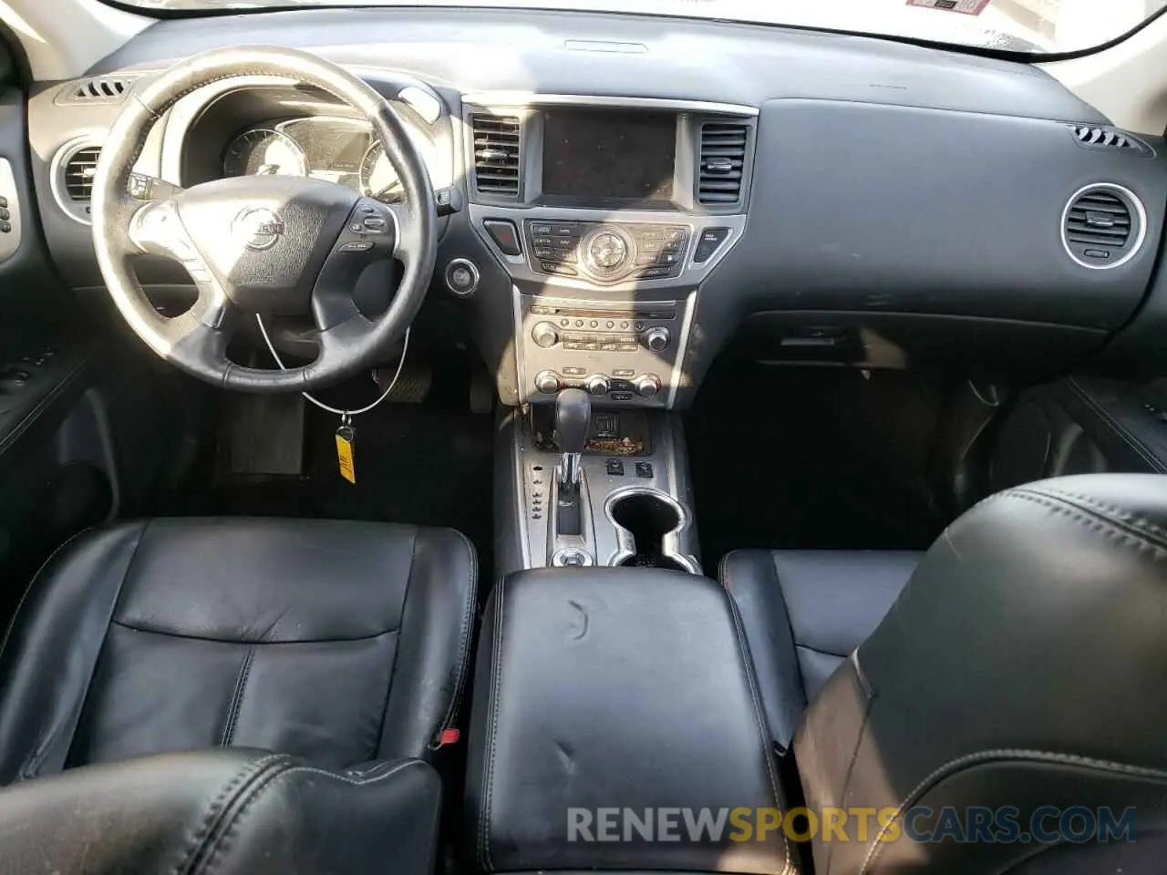 8 Photograph of a damaged car 5N1DR2MM3KC636358 NISSAN PATHFINDER 2019