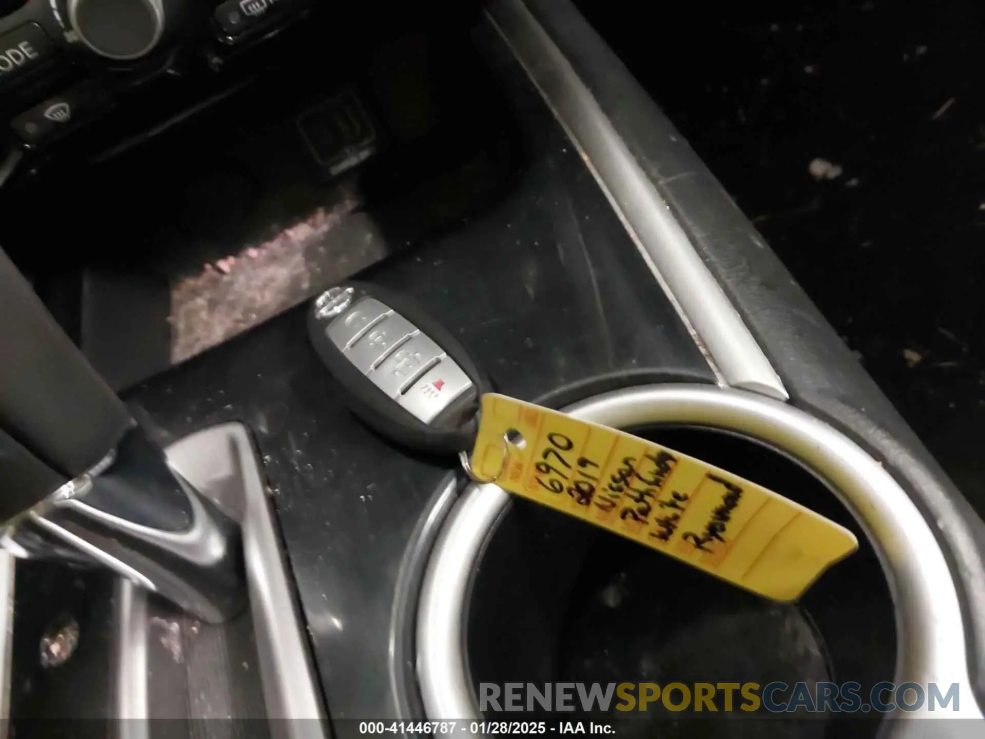 11 Photograph of a damaged car 5N1DR2MM3KC641608 NISSAN PATHFINDER 2019