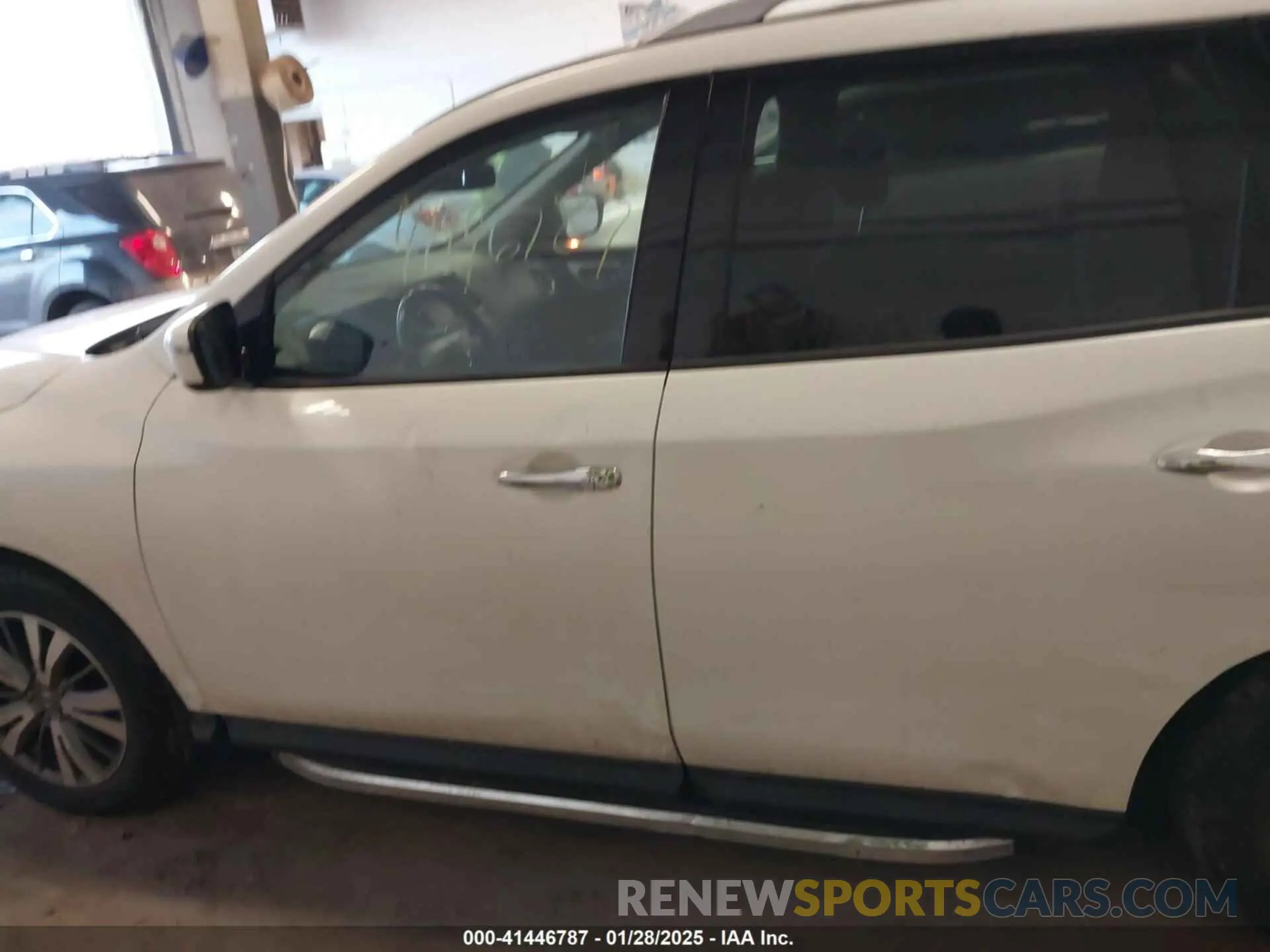 14 Photograph of a damaged car 5N1DR2MM3KC641608 NISSAN PATHFINDER 2019