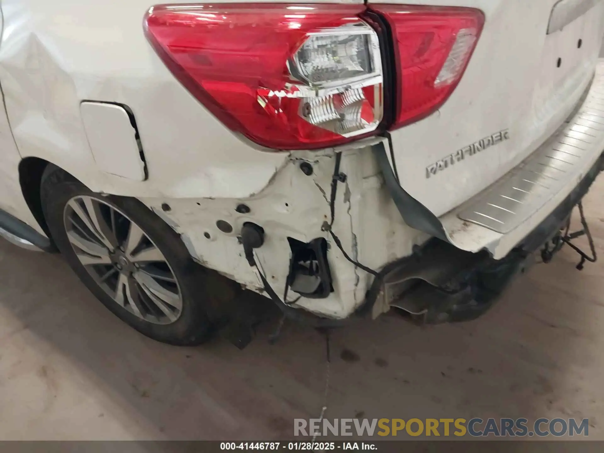 6 Photograph of a damaged car 5N1DR2MM3KC641608 NISSAN PATHFINDER 2019
