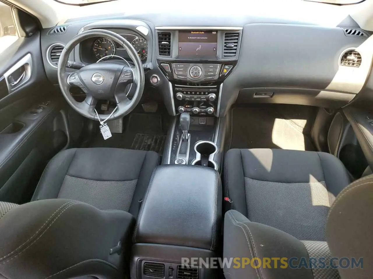 8 Photograph of a damaged car 5N1DR2MM4KC586120 NISSAN PATHFINDER 2019
