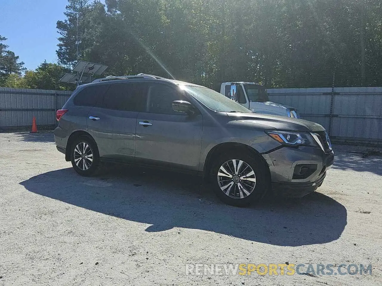 4 Photograph of a damaged car 5N1DR2MM4KC641519 NISSAN PATHFINDER 2019