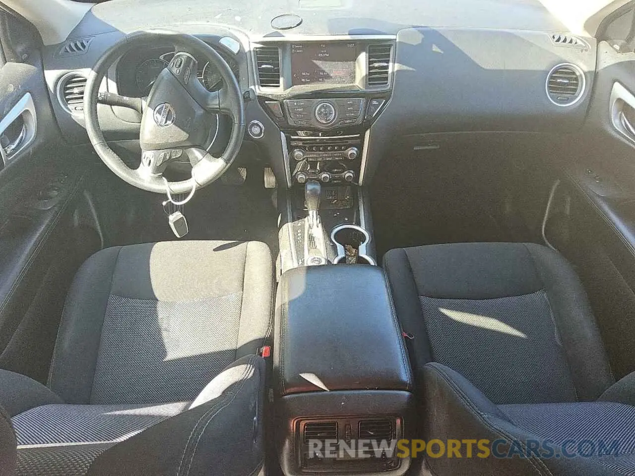 8 Photograph of a damaged car 5N1DR2MM4KC641519 NISSAN PATHFINDER 2019