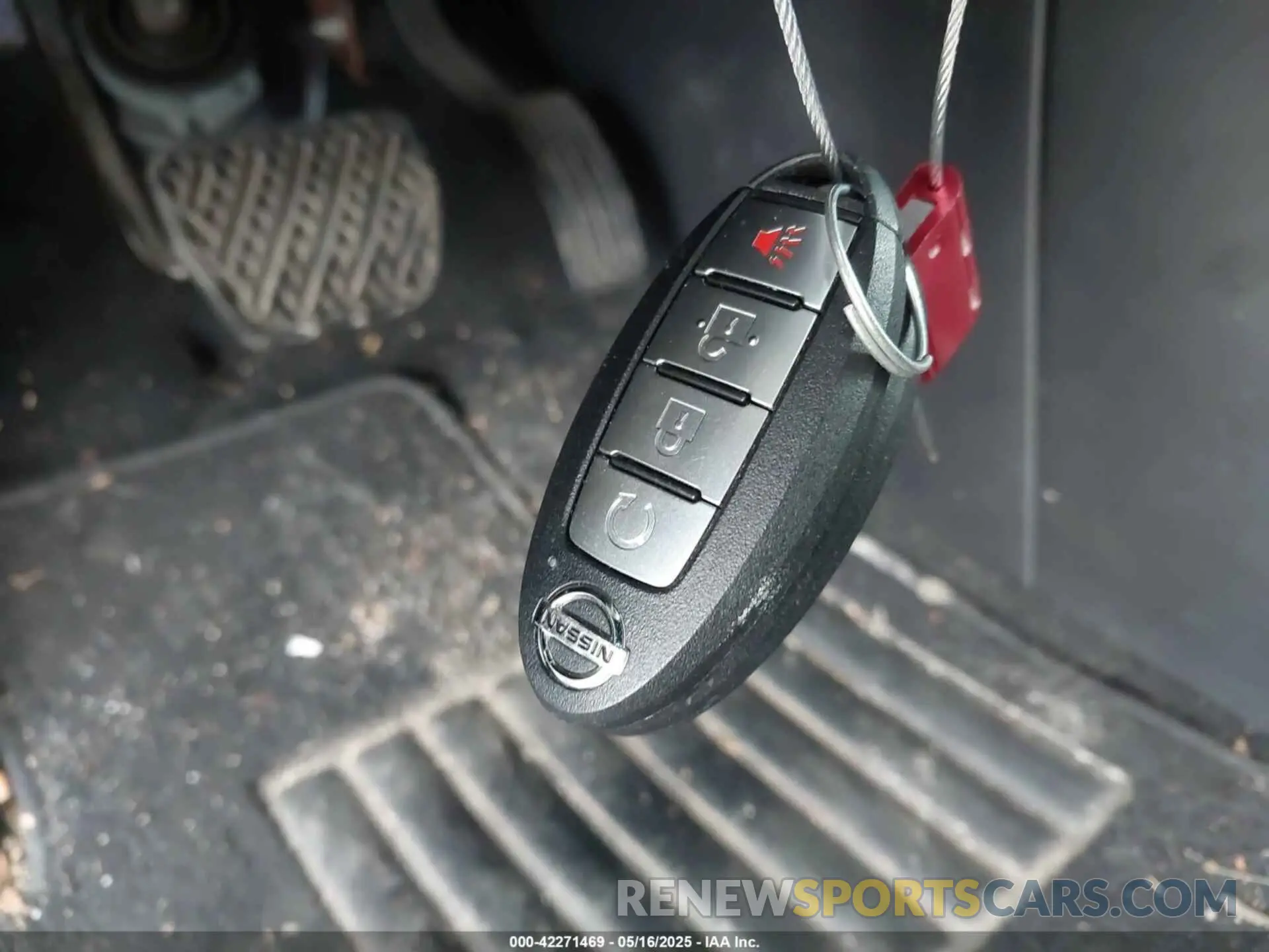 11 Photograph of a damaged car 5N1DR2MM5KC577300 NISSAN PATHFINDER 2019