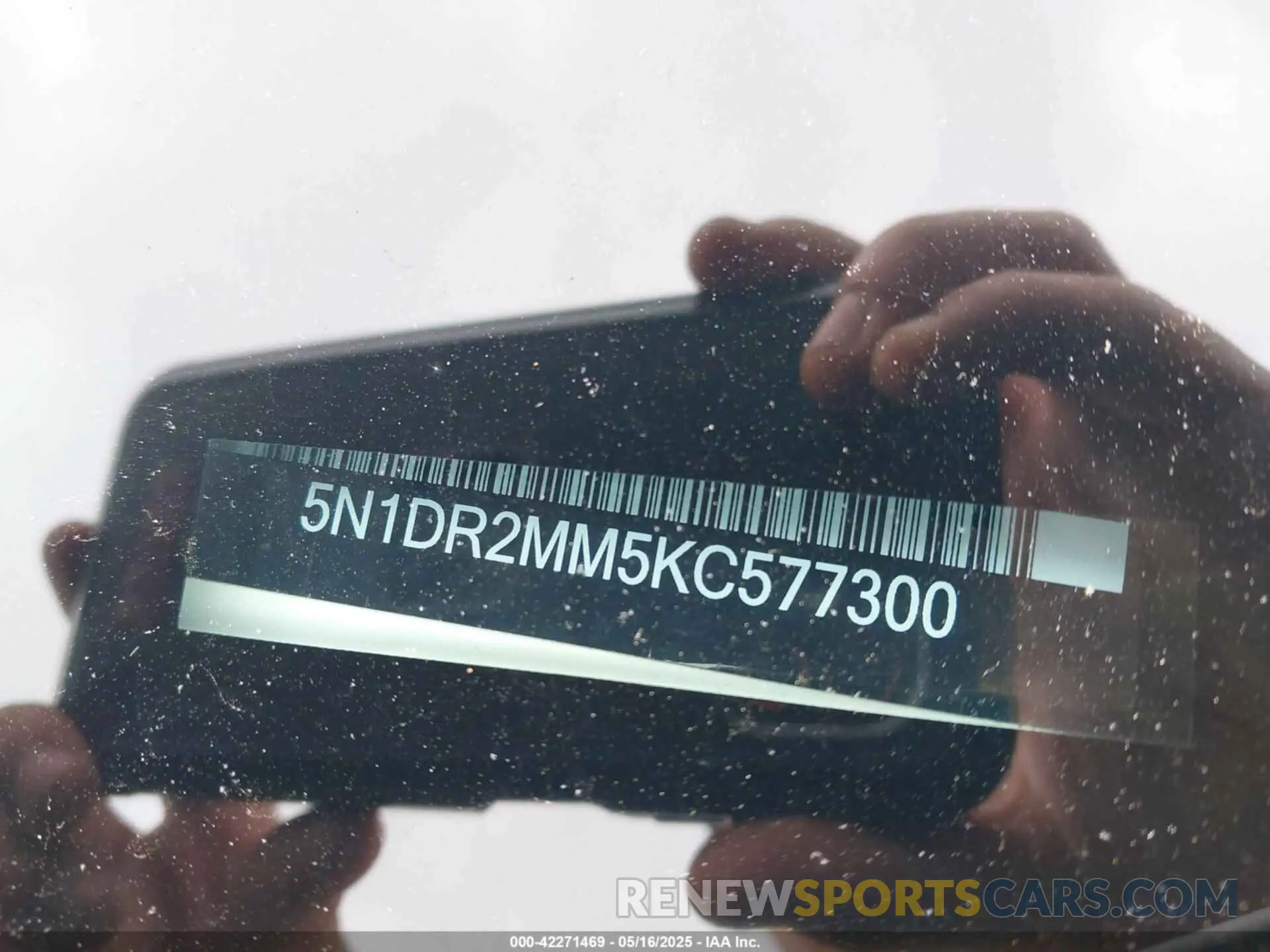 9 Photograph of a damaged car 5N1DR2MM5KC577300 NISSAN PATHFINDER 2019