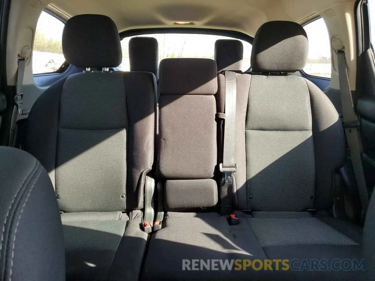 10 Photograph of a damaged car 5N1DR2MM5KC593108 NISSAN PATHFINDER 2019