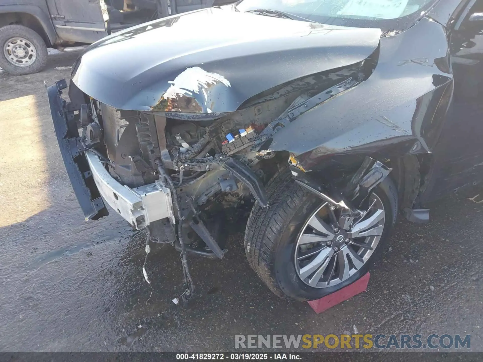 6 Photograph of a damaged car 5N1DR2MM6KC599399 NISSAN PATHFINDER 2019
