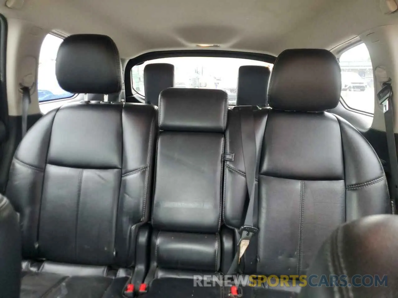 10 Photograph of a damaged car 5N1DR2MM6KC630831 NISSAN PATHFINDER 2019