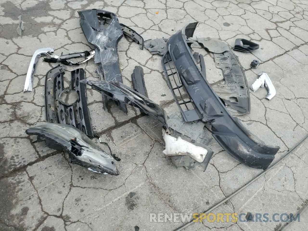 13 Photograph of a damaged car 5N1DR2MM6KC630831 NISSAN PATHFINDER 2019