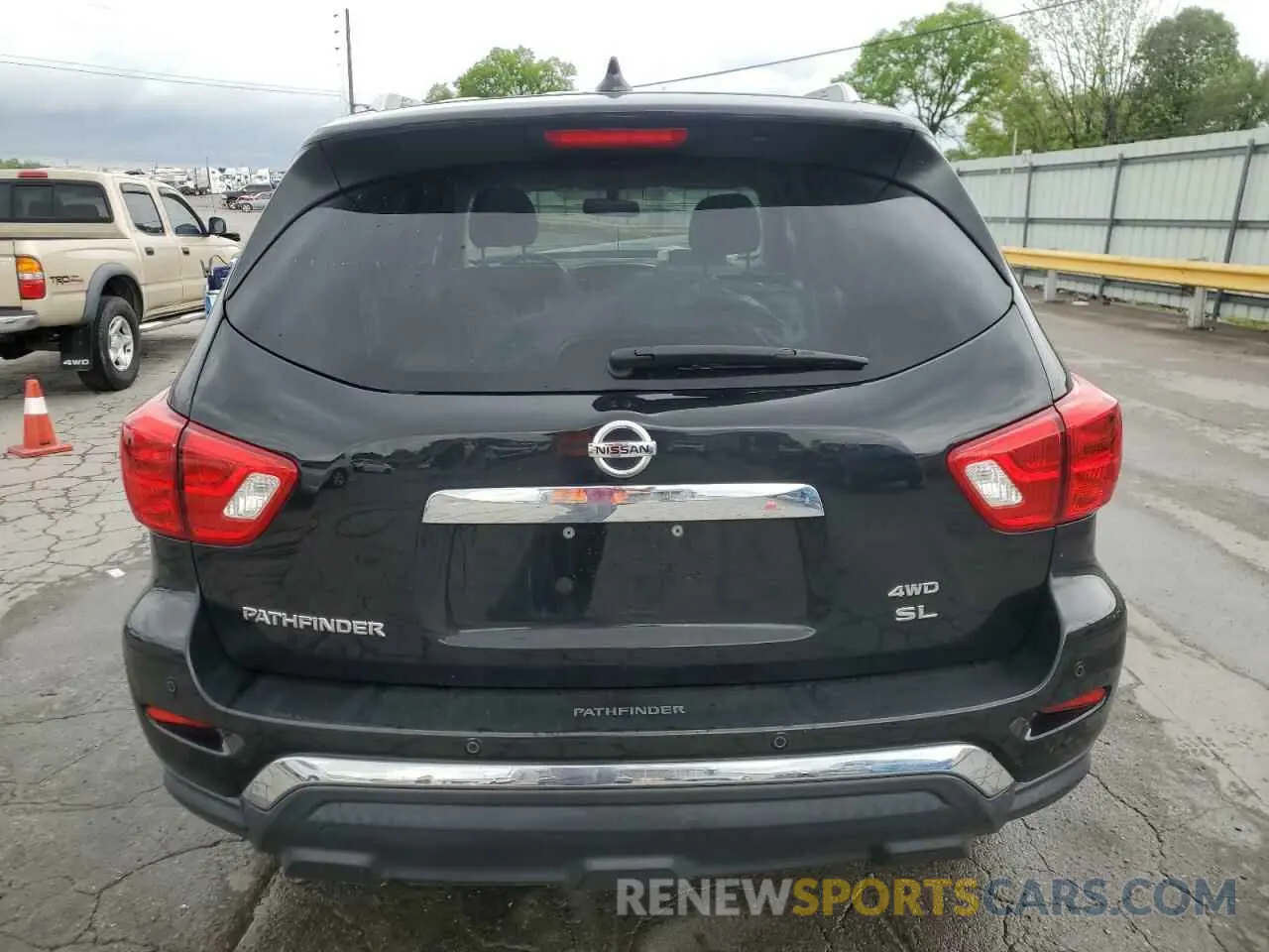 6 Photograph of a damaged car 5N1DR2MM6KC630831 NISSAN PATHFINDER 2019