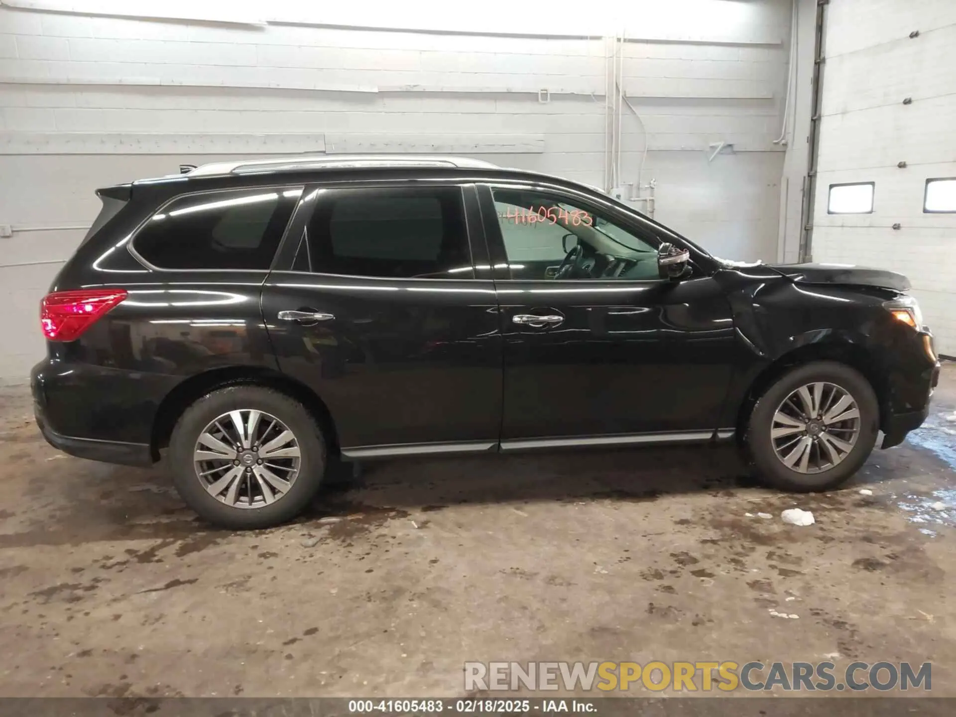 13 Photograph of a damaged car 5N1DR2MM6KC645748 NISSAN PATHFINDER 2019