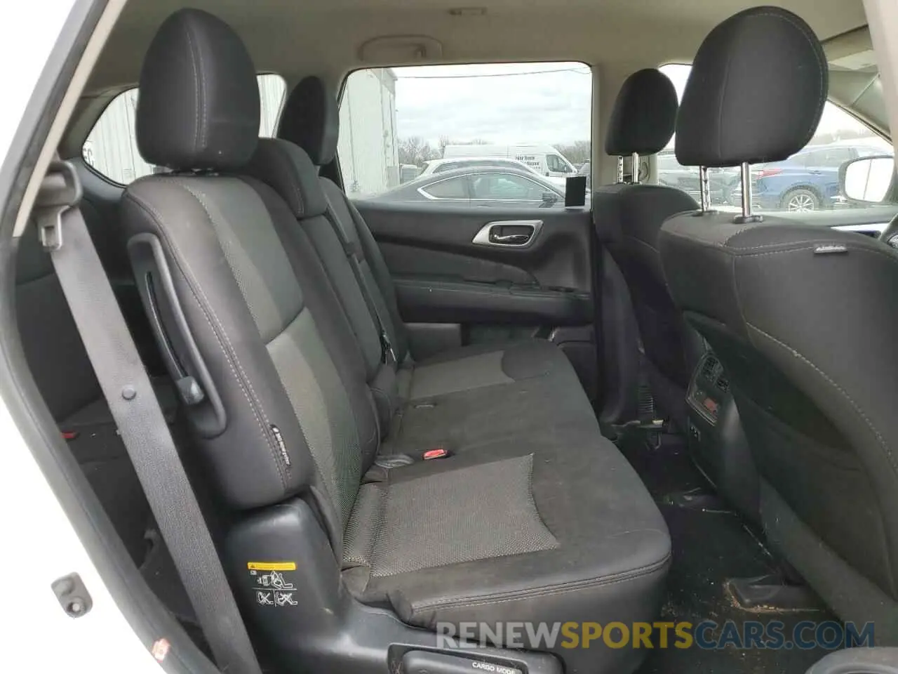 11 Photograph of a damaged car 5N1DR2MM7KC579940 NISSAN PATHFINDER 2019