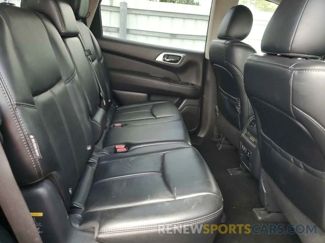 11 Photograph of a damaged car 5N1DR2MM7KC593207 NISSAN PATHFINDER 2019