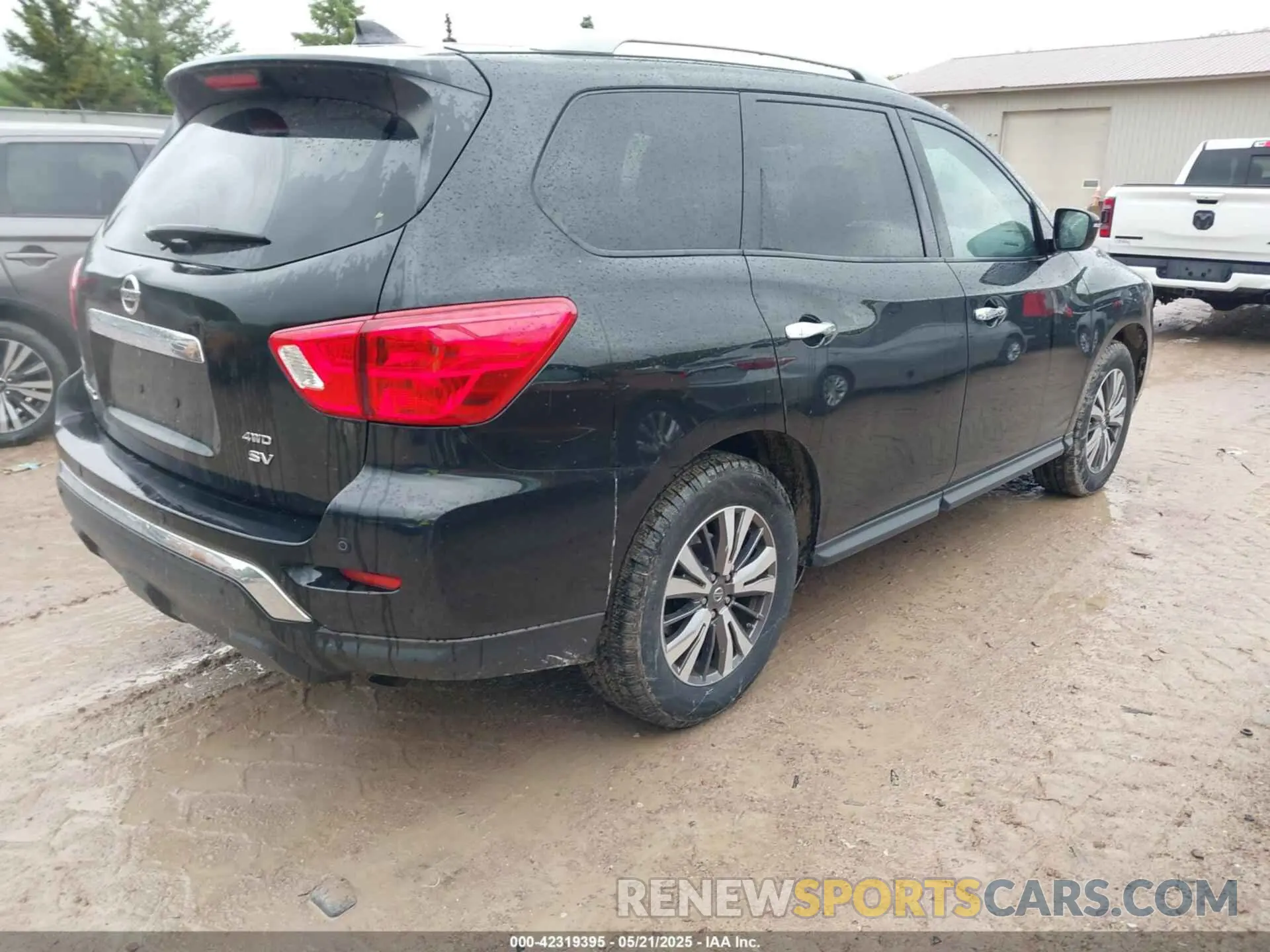 4 Photograph of a damaged car 5N1DR2MM7KC598942 NISSAN PATHFINDER 2019