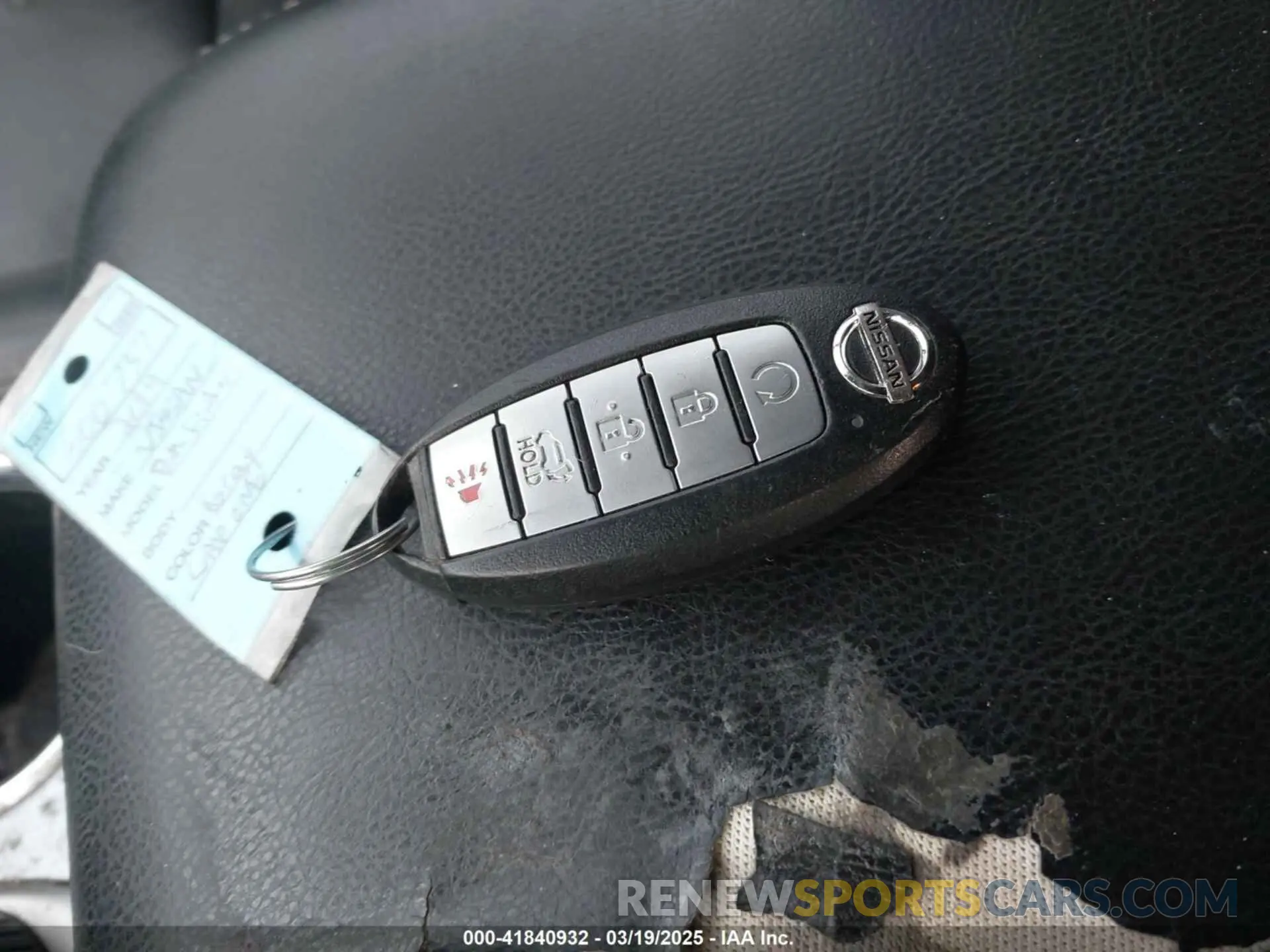 11 Photograph of a damaged car 5N1DR2MM7KC600737 NISSAN PATHFINDER 2019