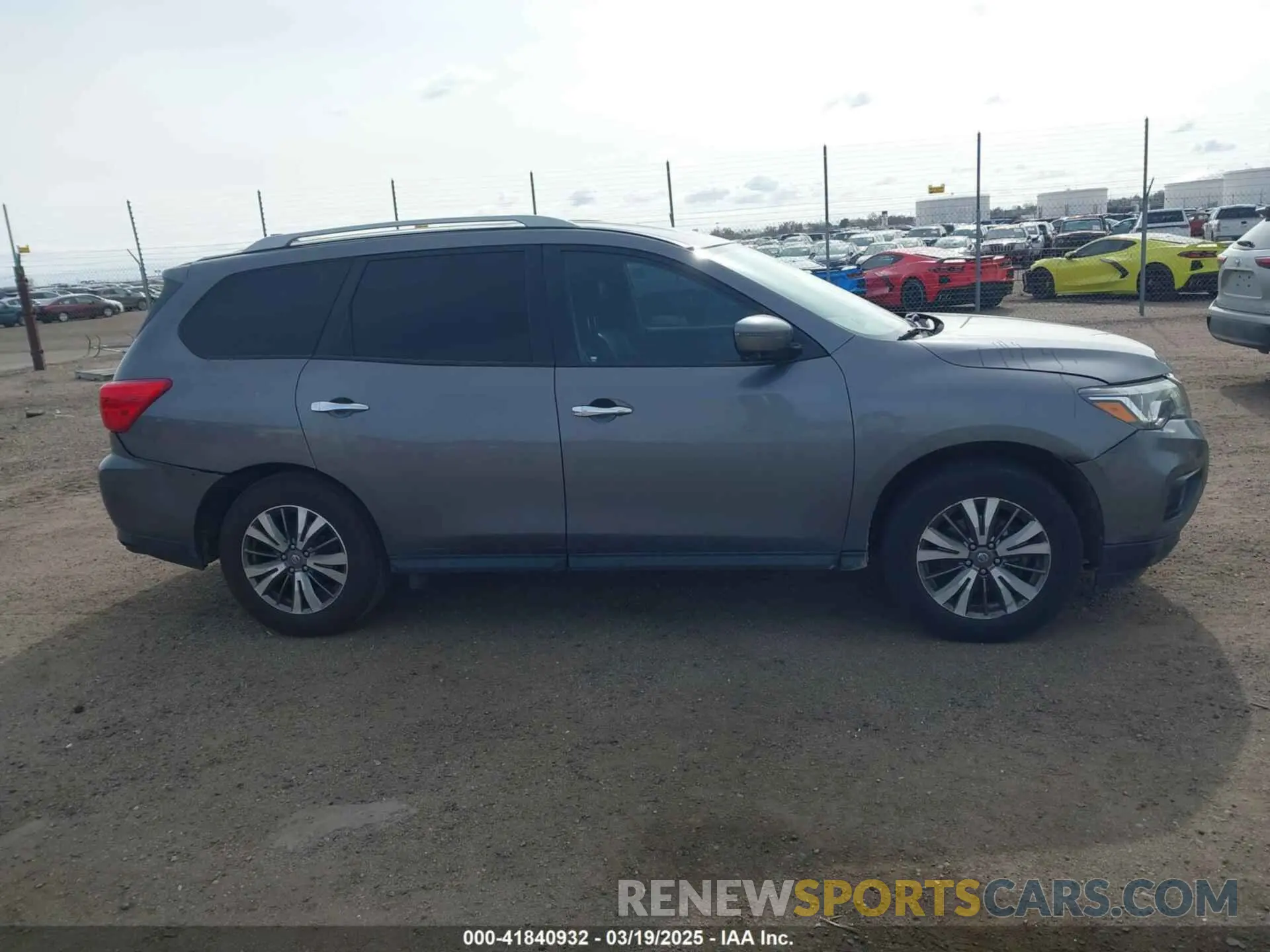13 Photograph of a damaged car 5N1DR2MM7KC600737 NISSAN PATHFINDER 2019