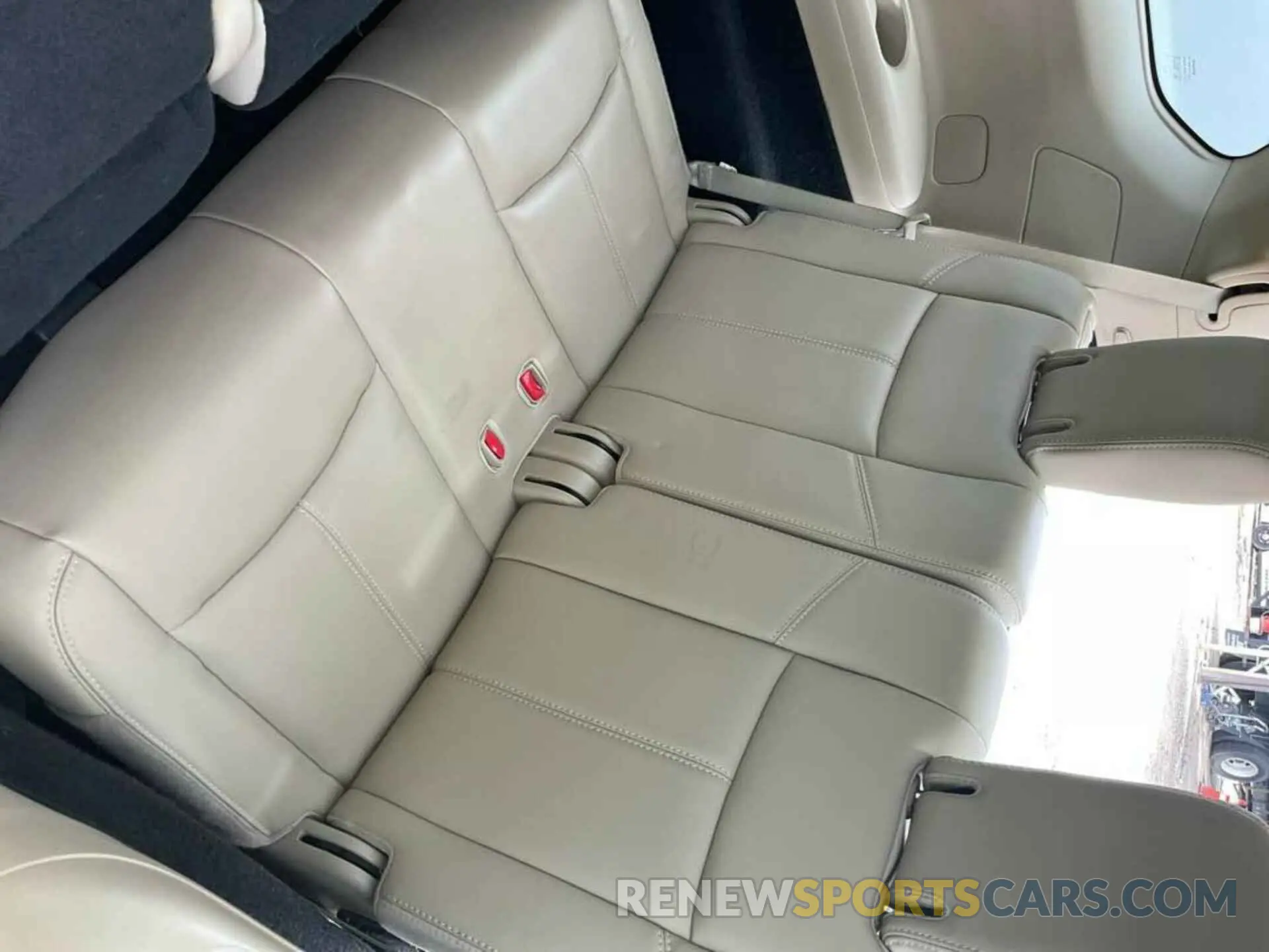 21 Photograph of a damaged car 5N1DR2MM7KC612676 NISSAN PATHFINDER 2019
