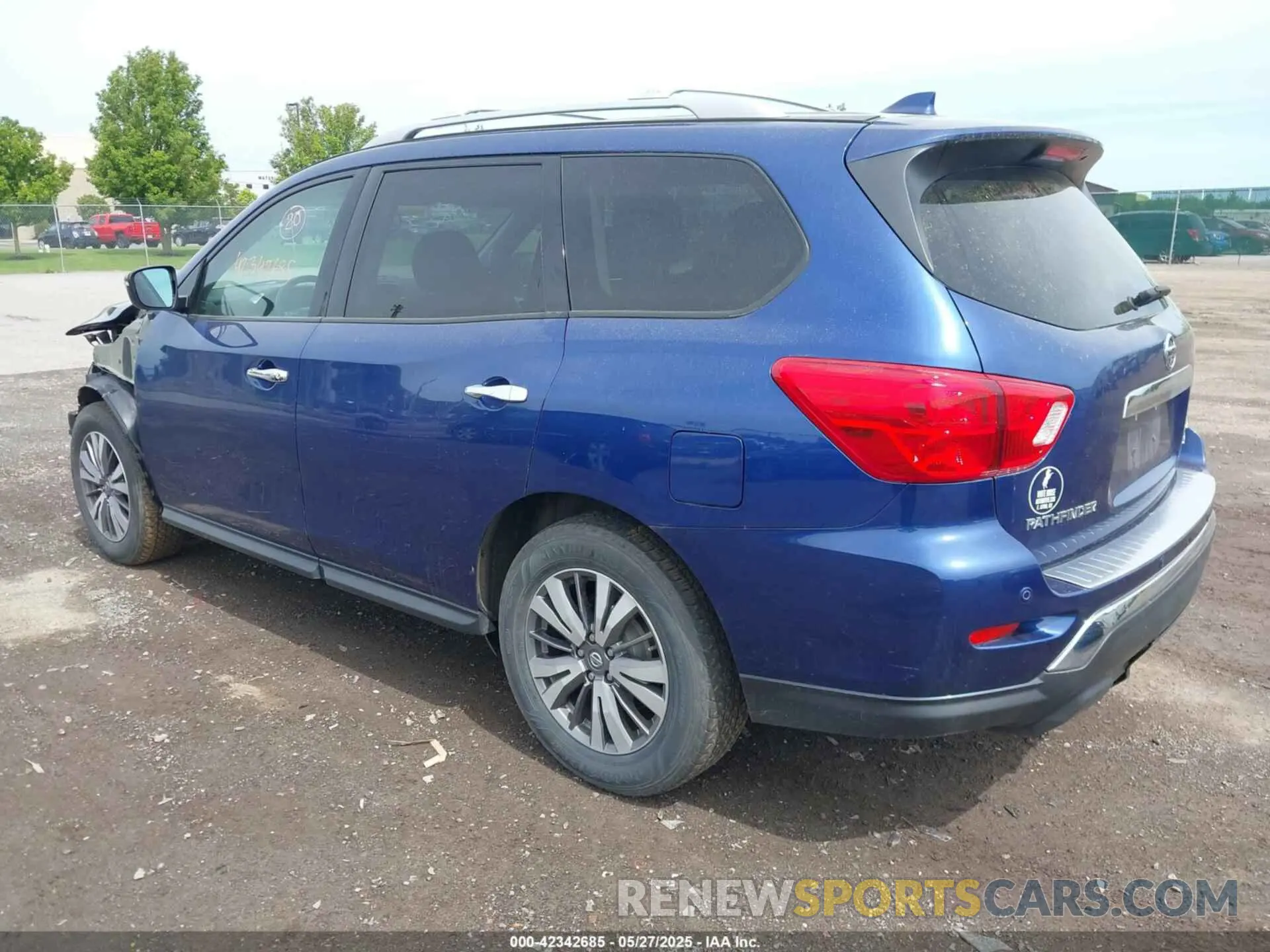3 Photograph of a damaged car 5N1DR2MM7KC617117 NISSAN PATHFINDER 2019