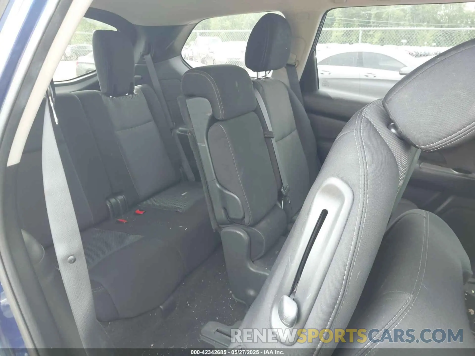 8 Photograph of a damaged car 5N1DR2MM7KC617117 NISSAN PATHFINDER 2019