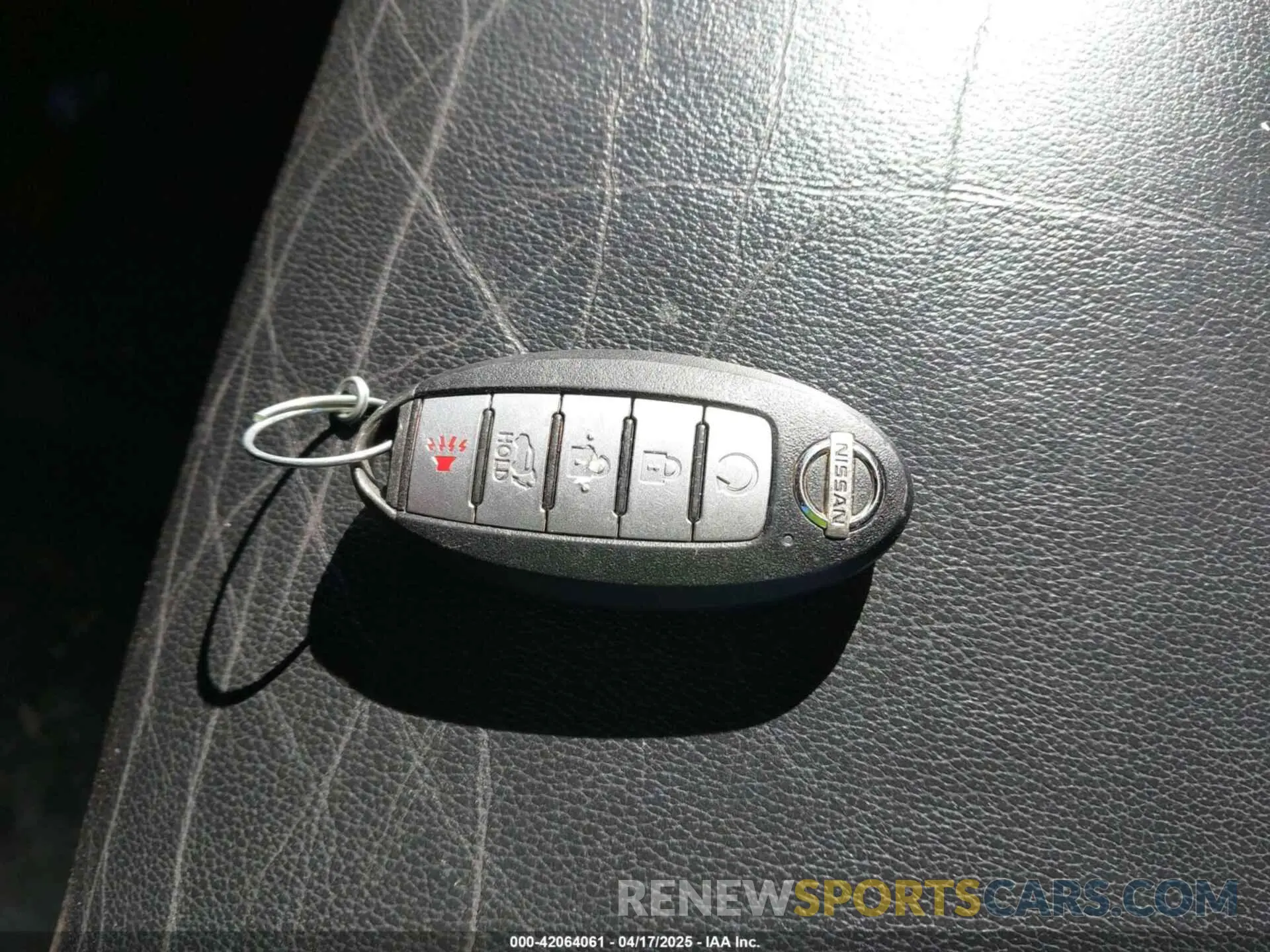 11 Photograph of a damaged car 5N1DR2MM7KC627310 NISSAN PATHFINDER 2019