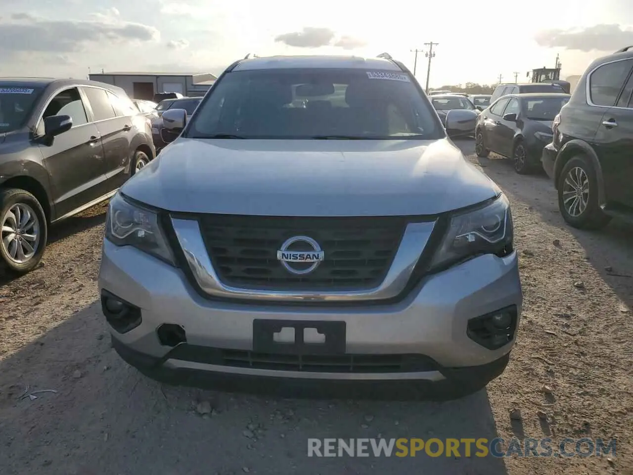 5 Photograph of a damaged car 5N1DR2MM7KC627906 NISSAN PATHFINDER 2019