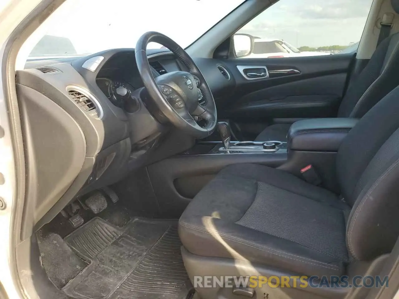 7 Photograph of a damaged car 5N1DR2MM7KC627906 NISSAN PATHFINDER 2019