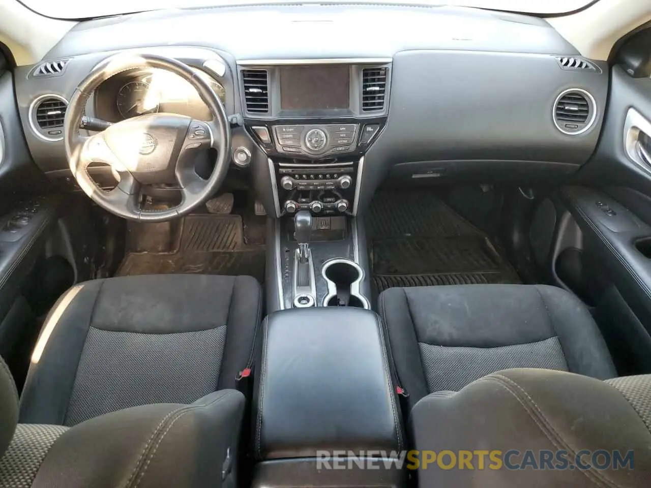 8 Photograph of a damaged car 5N1DR2MM7KC627906 NISSAN PATHFINDER 2019
