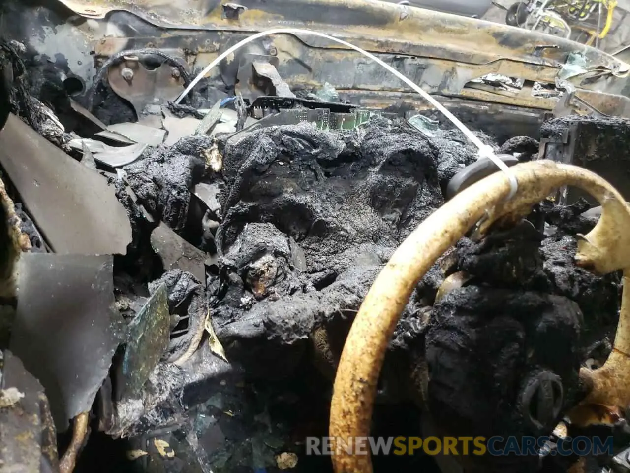 9 Photograph of a damaged car 5N1DR2MM7KC639778 NISSAN PATHFINDER 2019