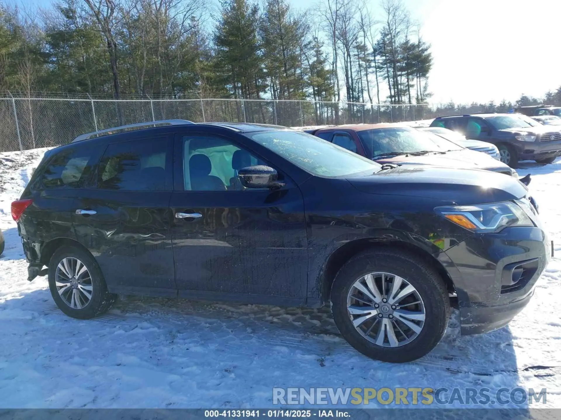 14 Photograph of a damaged car 5N1DR2MM8KC577081 NISSAN PATHFINDER 2019