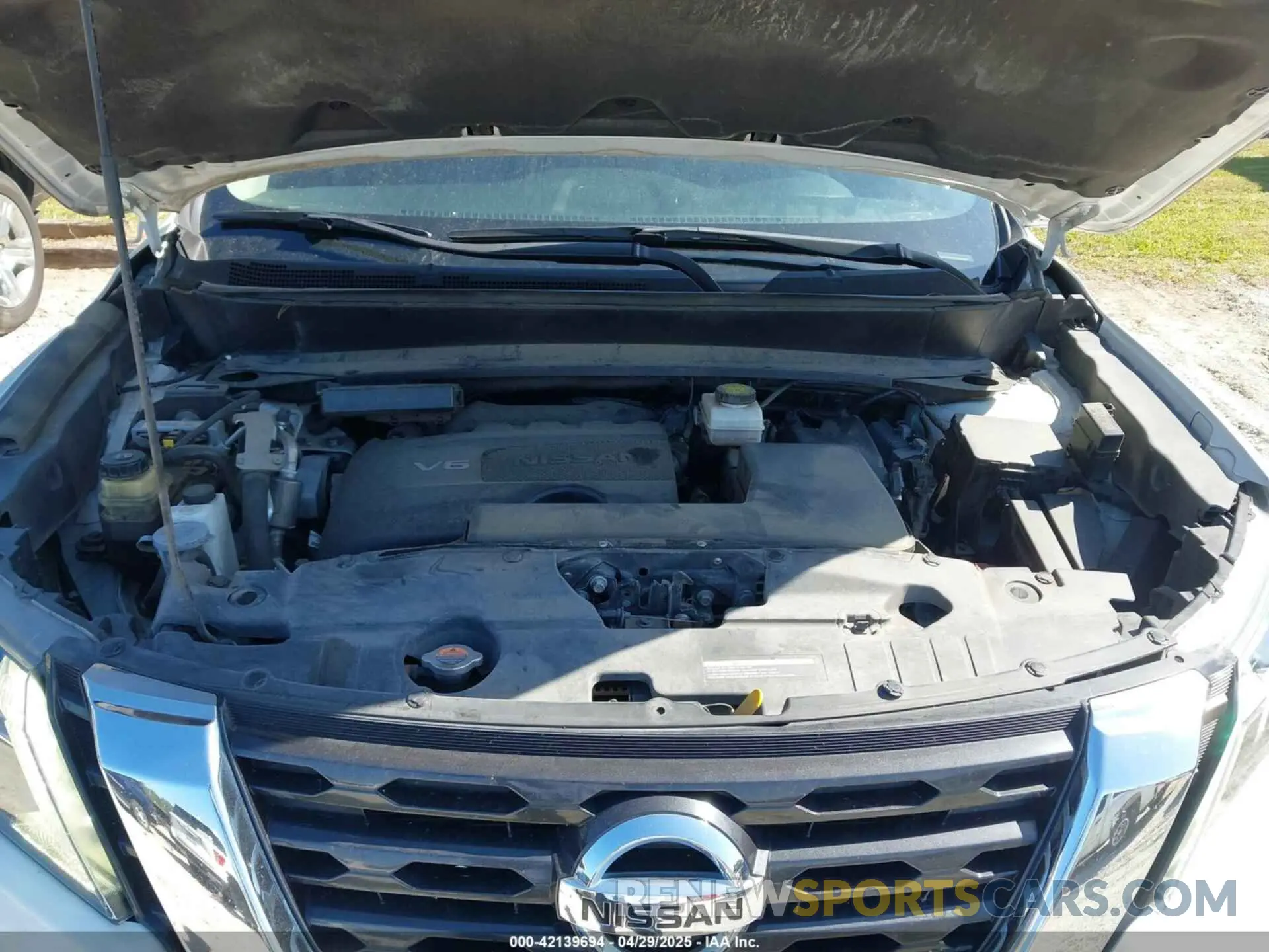 10 Photograph of a damaged car 5N1DR2MM8KC621063 NISSAN PATHFINDER 2019
