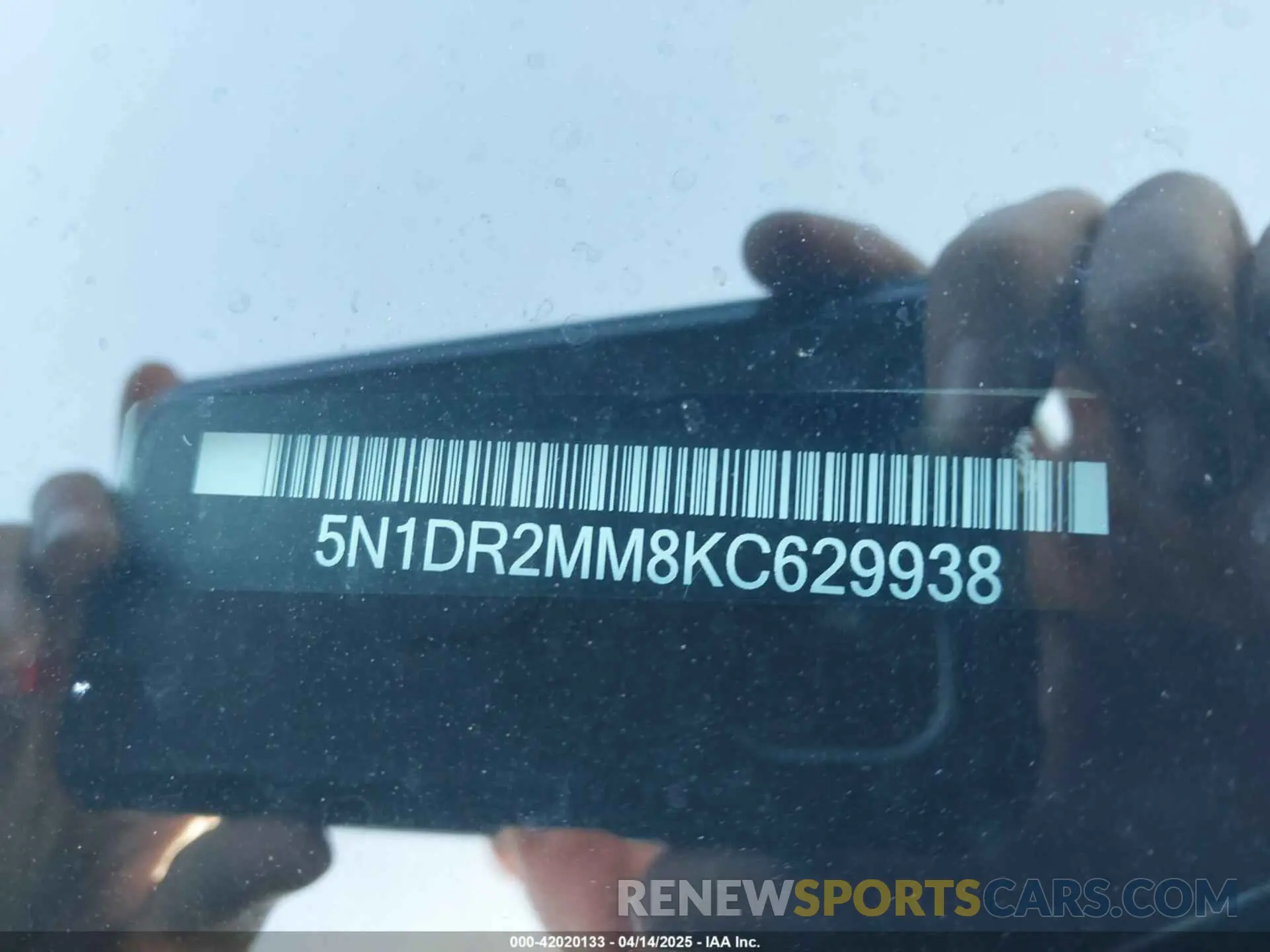 9 Photograph of a damaged car 5N1DR2MM8KC629938 NISSAN PATHFINDER 2019