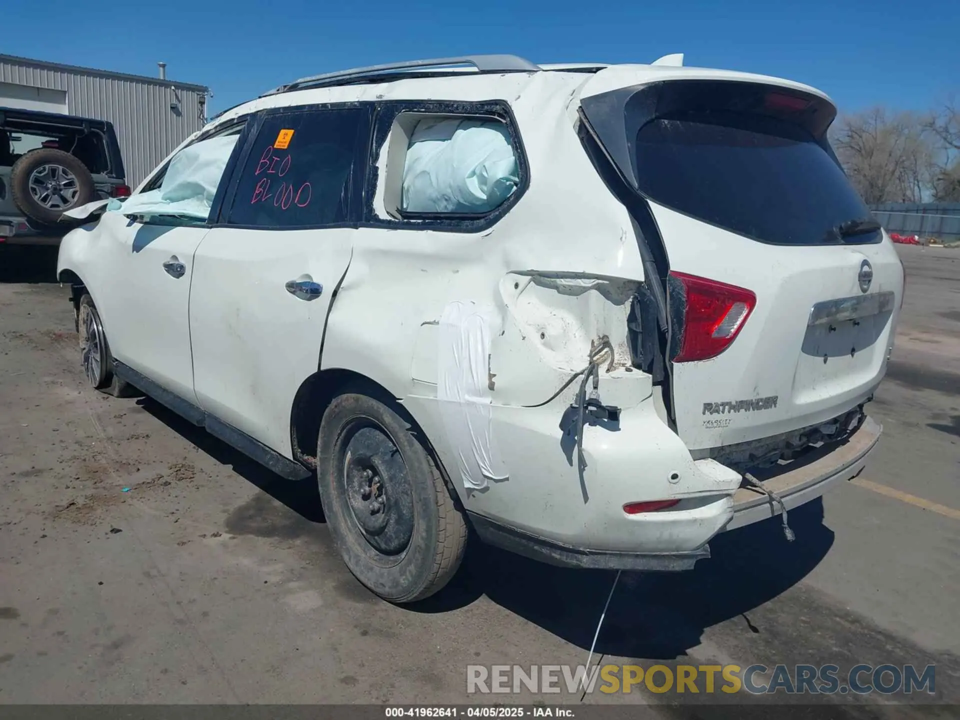 3 Photograph of a damaged car 5N1DR2MM9KC600352 NISSAN PATHFINDER 2019