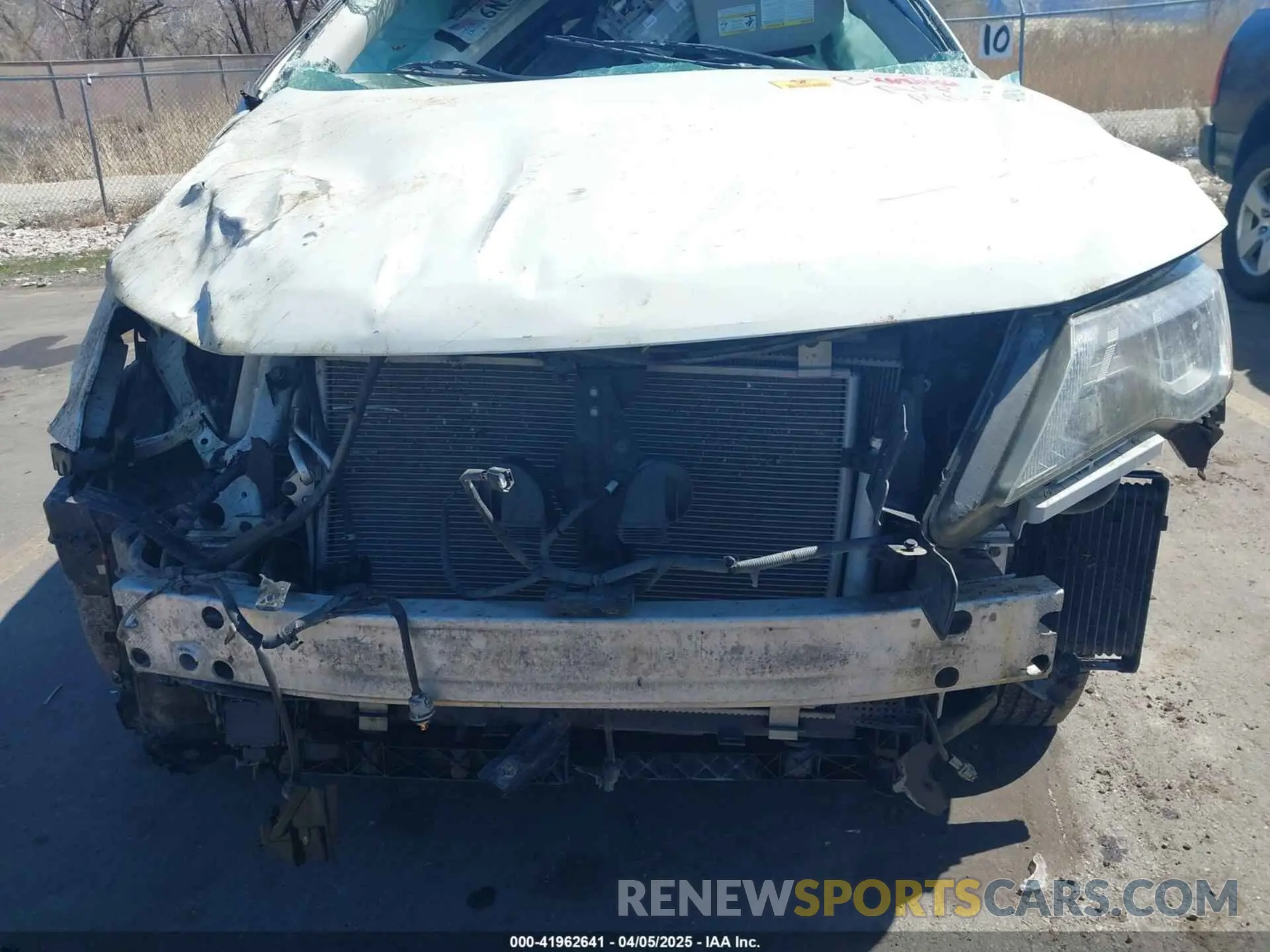 6 Photograph of a damaged car 5N1DR2MM9KC600352 NISSAN PATHFINDER 2019