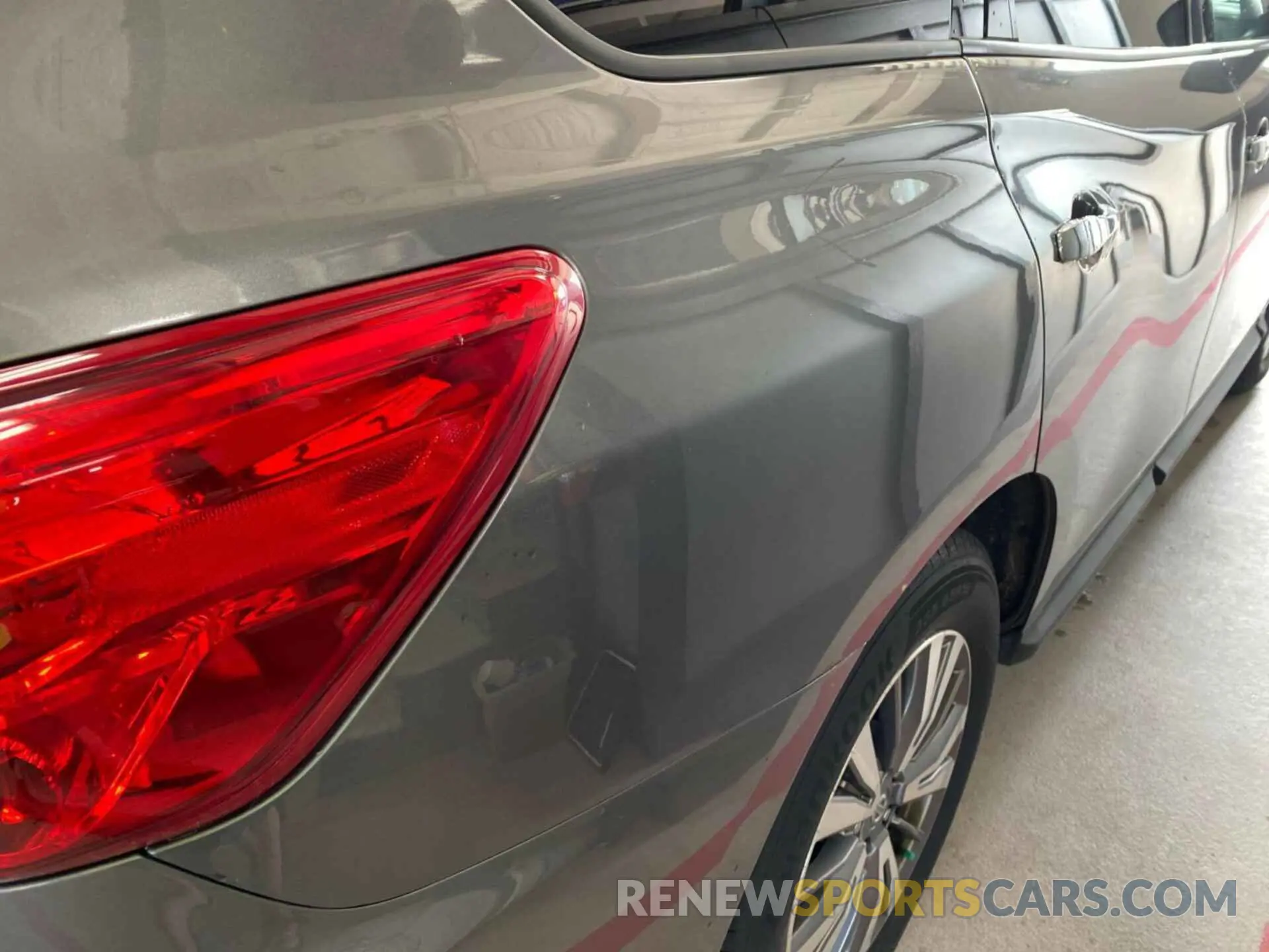 7 Photograph of a damaged car 5N1DR2MM9KC604319 NISSAN PATHFINDER 2019