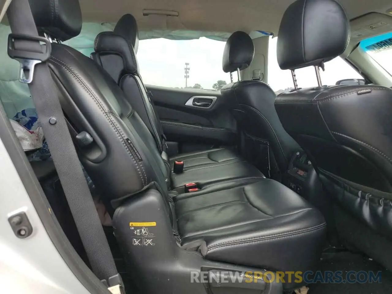 11 Photograph of a damaged car 5N1DR2MM9KC612257 NISSAN PATHFINDER 2019