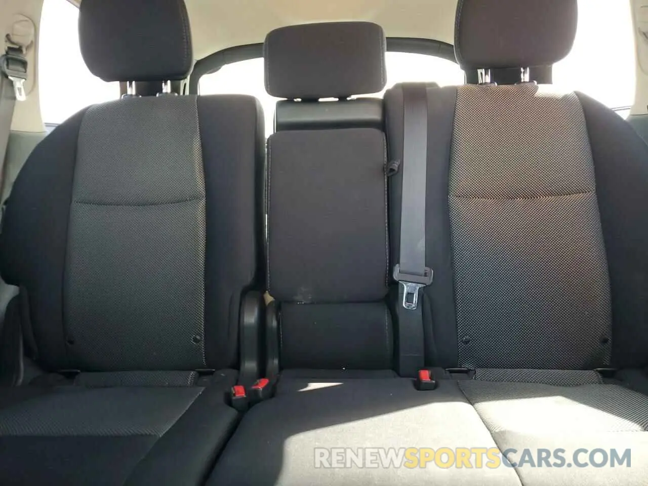 10 Photograph of a damaged car 5N1DR2MM9KC613201 NISSAN PATHFINDER 2019