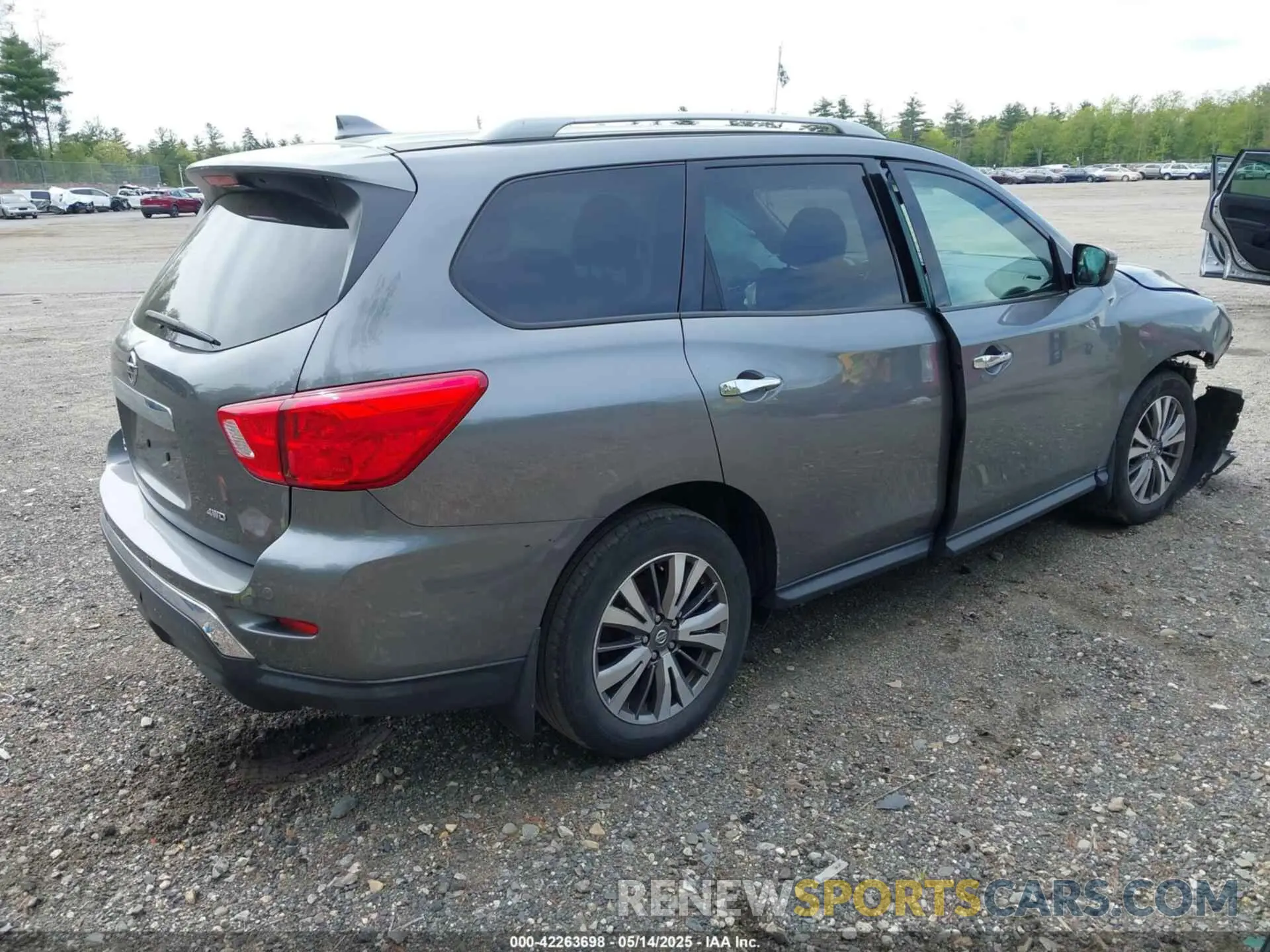 4 Photograph of a damaged car 5N1DR2MM9KC651530 NISSAN PATHFINDER 2019