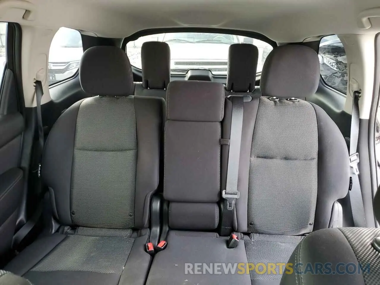 10 Photograph of a damaged car 5N1DR2MMXKC603633 NISSAN PATHFINDER 2019
