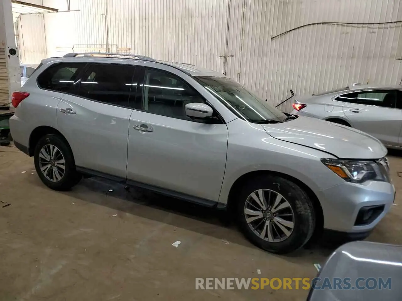 4 Photograph of a damaged car 5N1DR2MMXKC635756 NISSAN PATHFINDER 2019